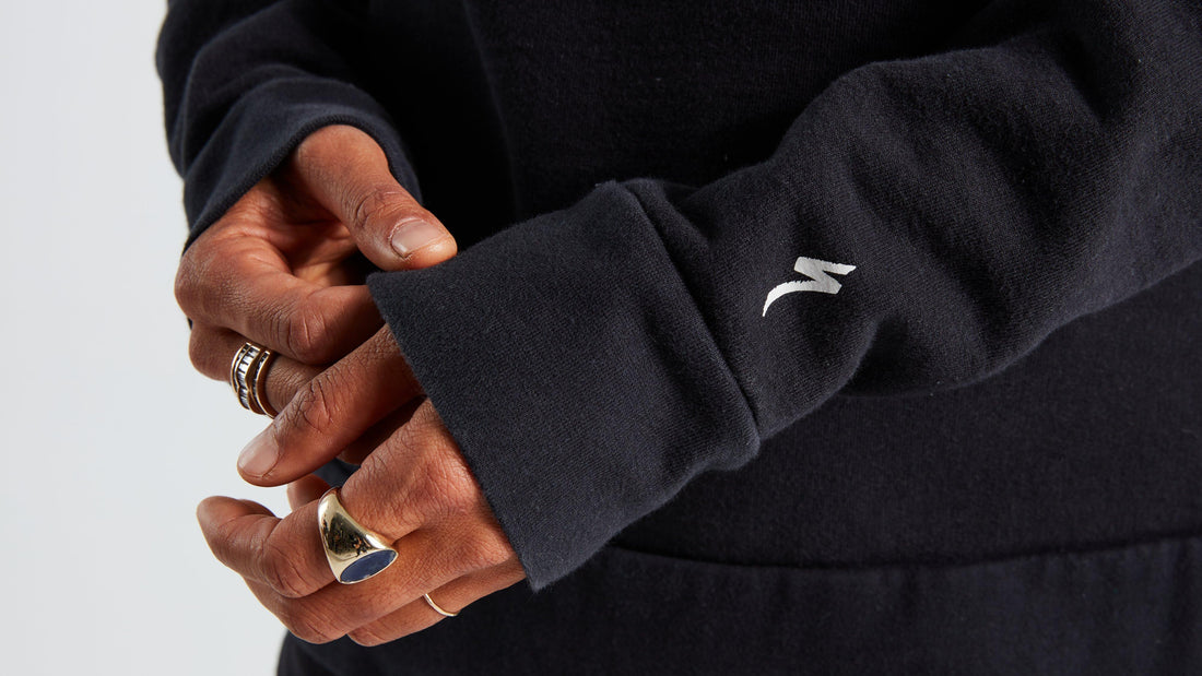 Women's Legacy Long Sleeve Crewneck