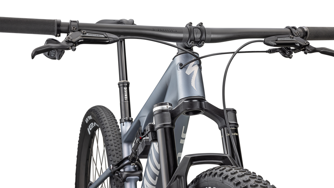 Epic 8 Pro  - SRAM X0 AXS, RockShox Ultimate Flight Attendant