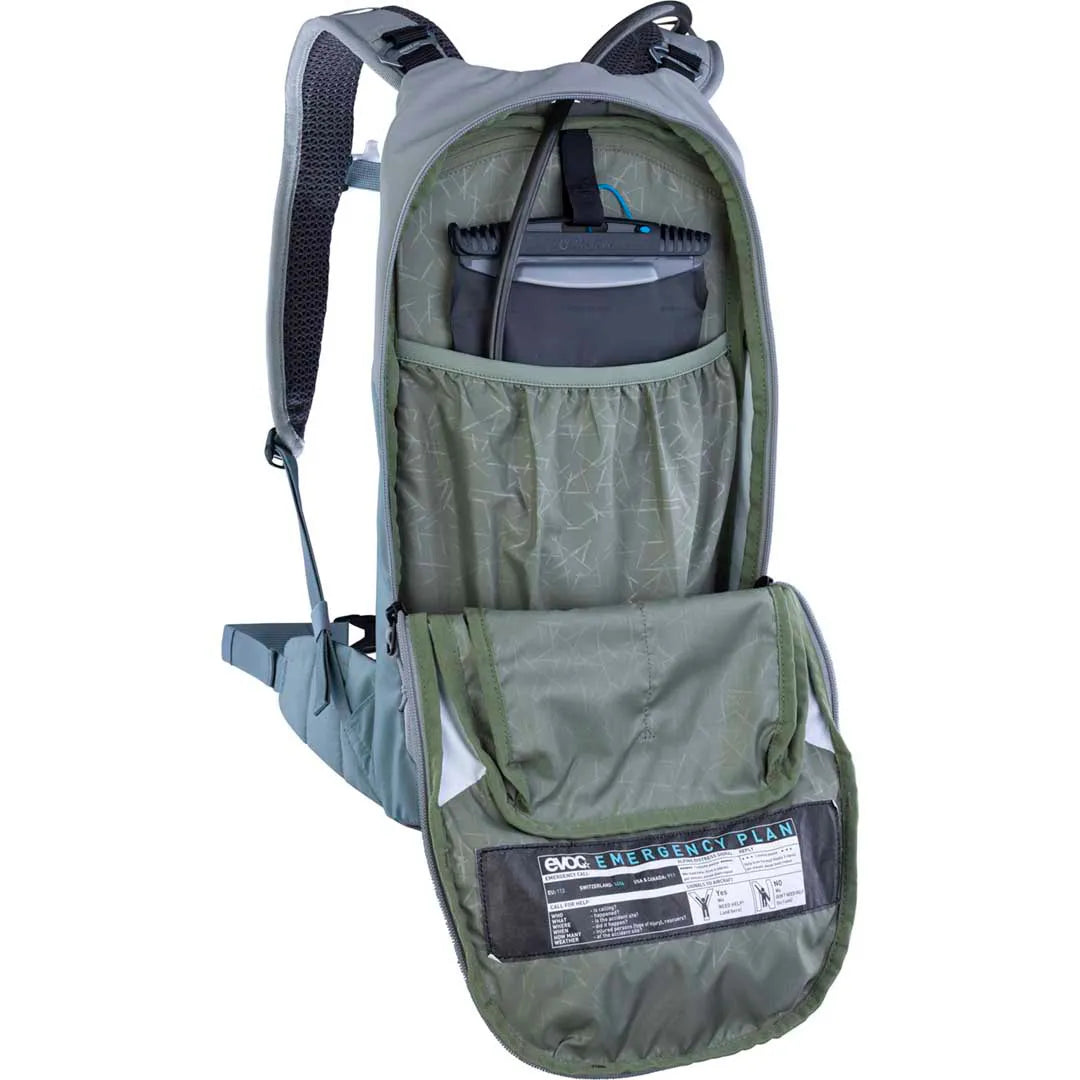 EVOC Stage 6 Backpack + 2L Hydration Bladder