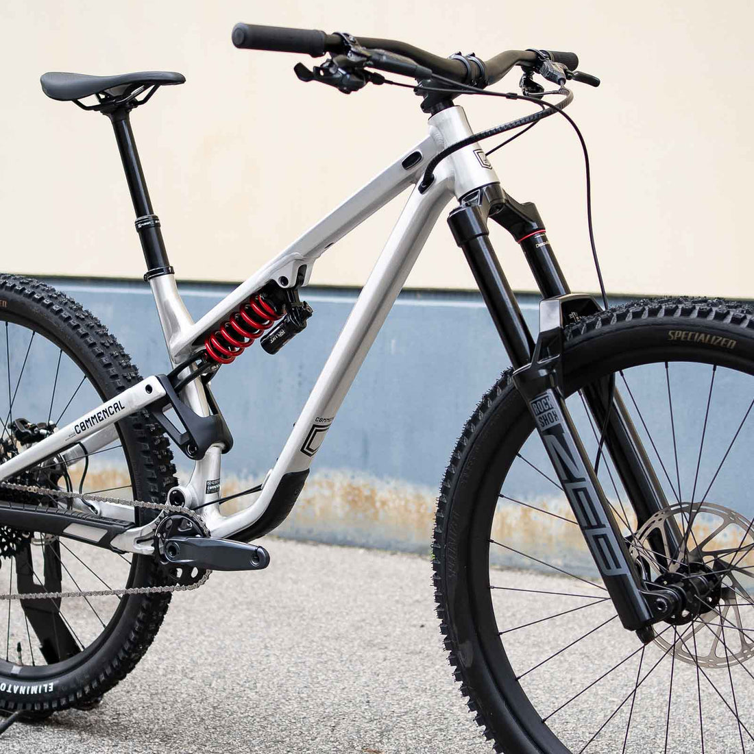 COMMENCAL Bicycles