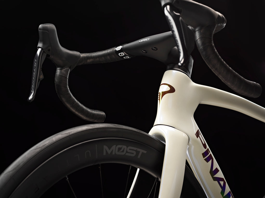 Pinarello F7 Force AXS Alabaster White Shiny