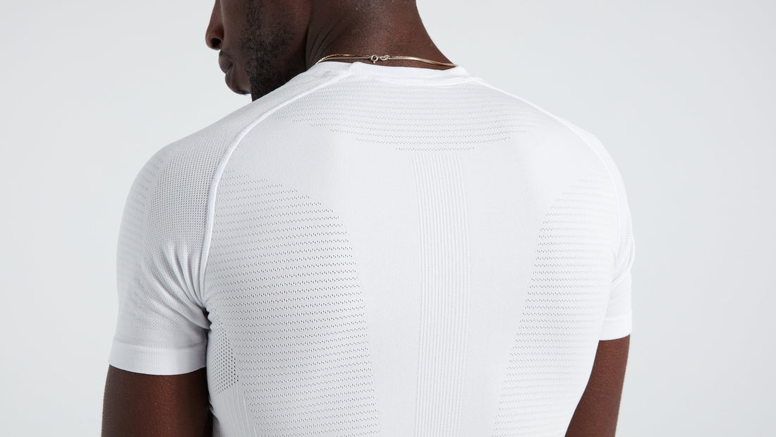 Men's Seamless Light Short Sleeve Base Layer