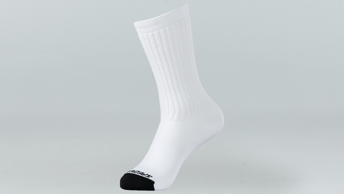 Hydrogen Aero Tall Road Socks