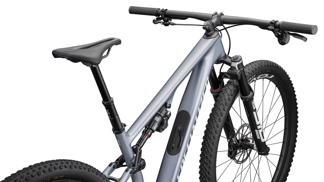 Epic 8 Pro  - SRAM X0 AXS, RockShox Ultimate Flight Attendant