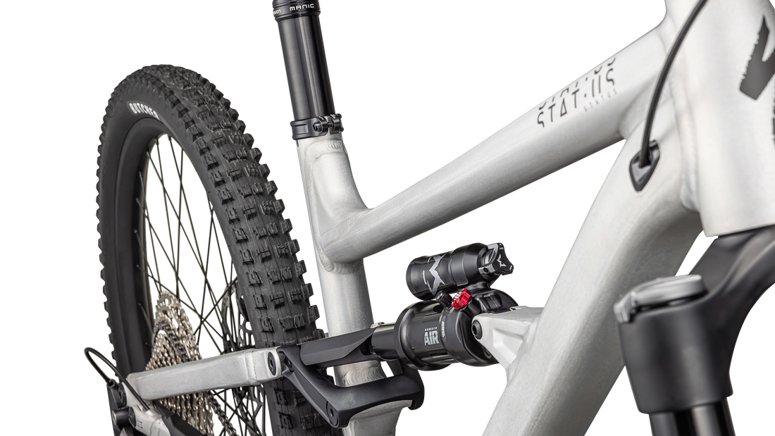 STATUS 140 – Empire Cycles - Main Image