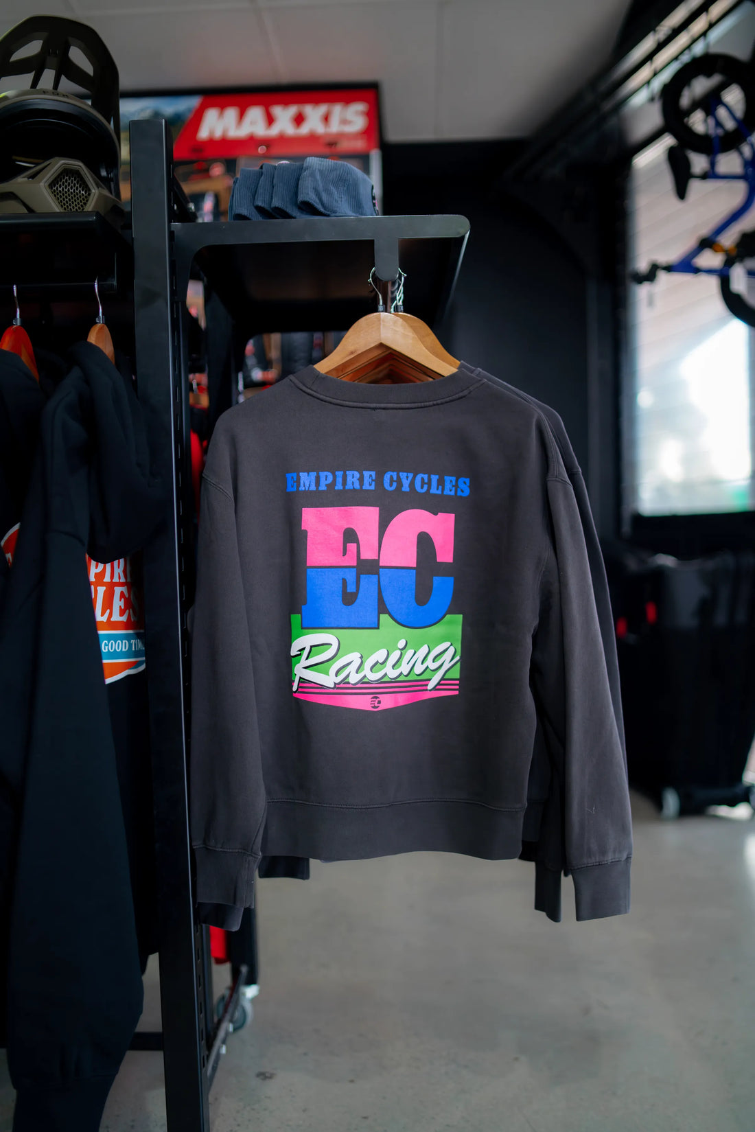 Empire Cycles RJ Womans Crew