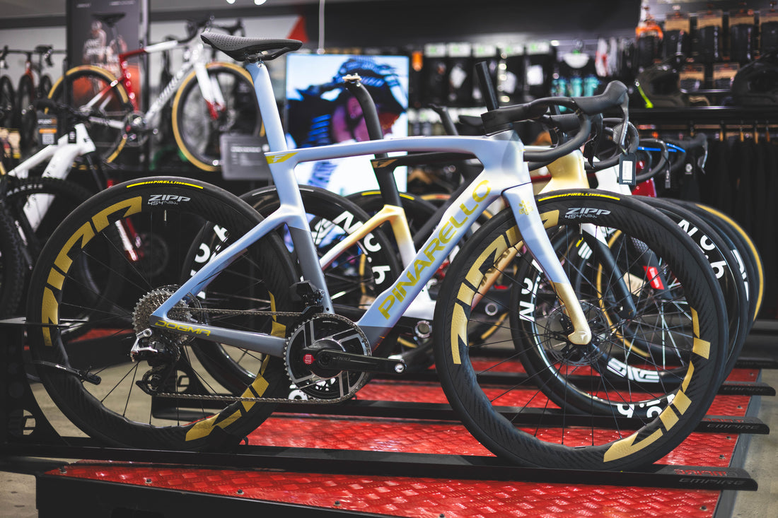 Pinarello Dogma F Q36.5 TDF Team Build 530