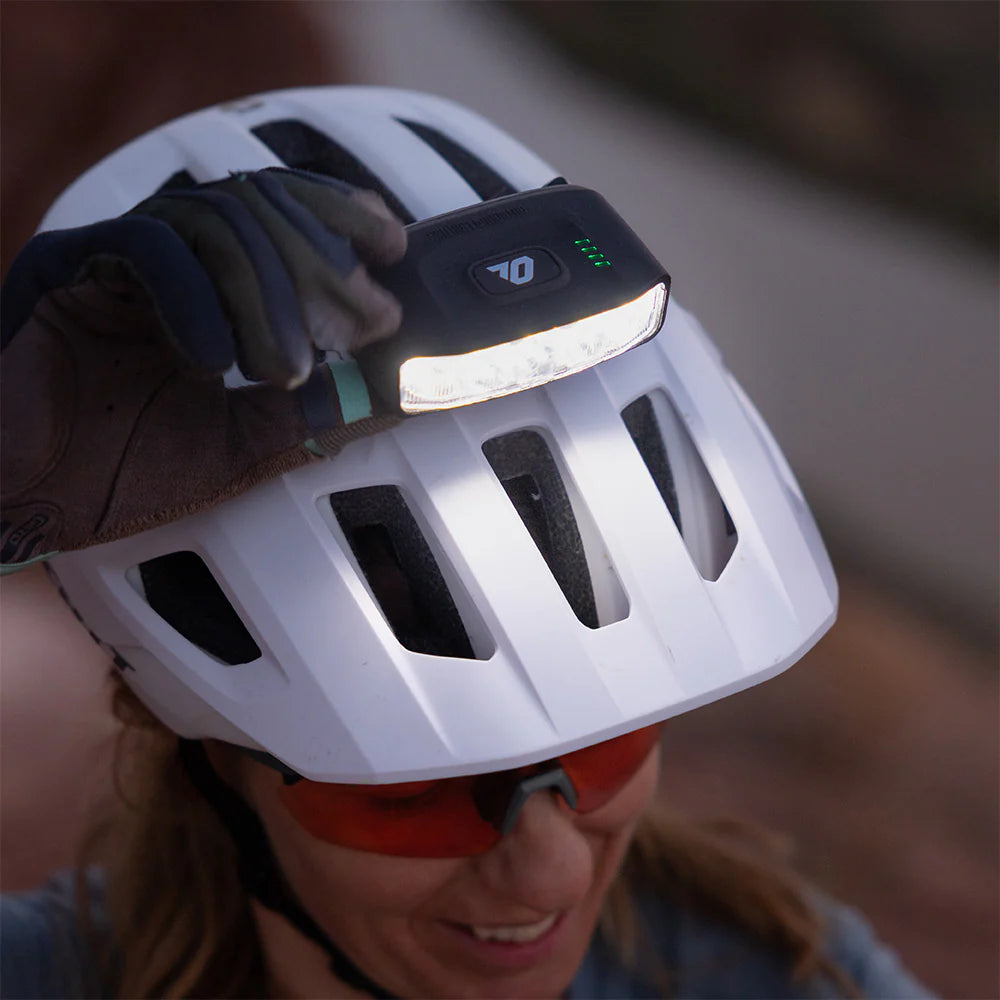 Outbound Portal Downhill Helmet & Handlebar MTB Light Package